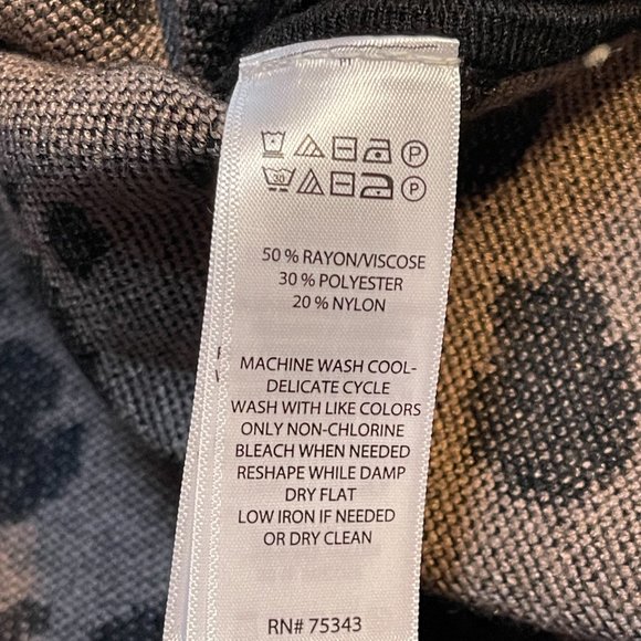 Women's Nicole Miller Poncho Tan Animal Print Knit Full Zip Kimono Sleeve S/M - Picture 7 of 7